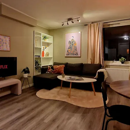 Torgalmenningen Town Square, Yet Quiet, Elevator In Building * Bergen